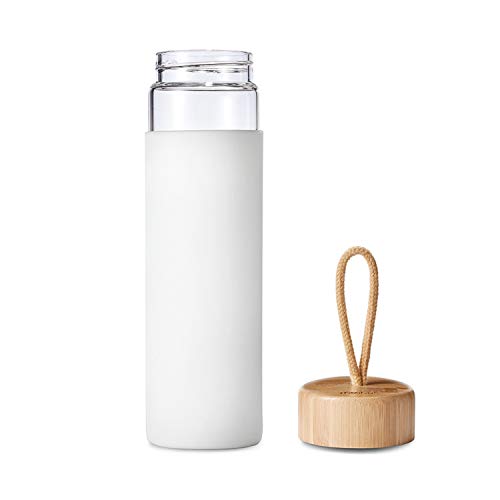 Yomious 20 Oz Borosilicate Glass Water Bottle with Bamboo Lid and Silicone Sleeve – Reusable BPA Free – Glass Drinking Bottle with Lids - Cute Glass Bottle for Women - Glass Shaker Bottle with Brush